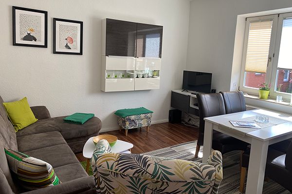 Ferienwohnung Femma: Sofaecke im Wohnbereich